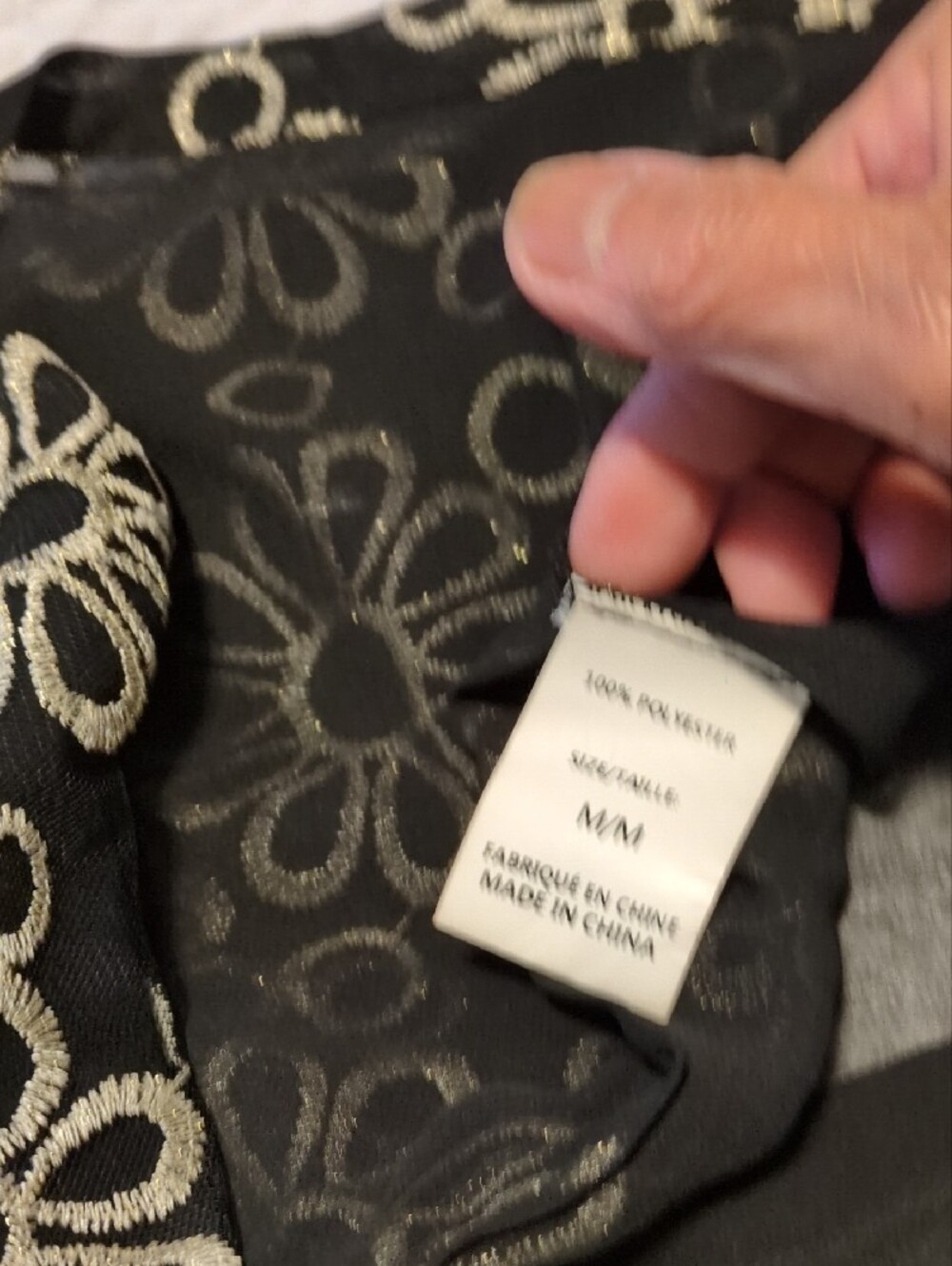 Suzy Shier Black Blouse with Ivory Floral Embroidery - Picture 7 of 7